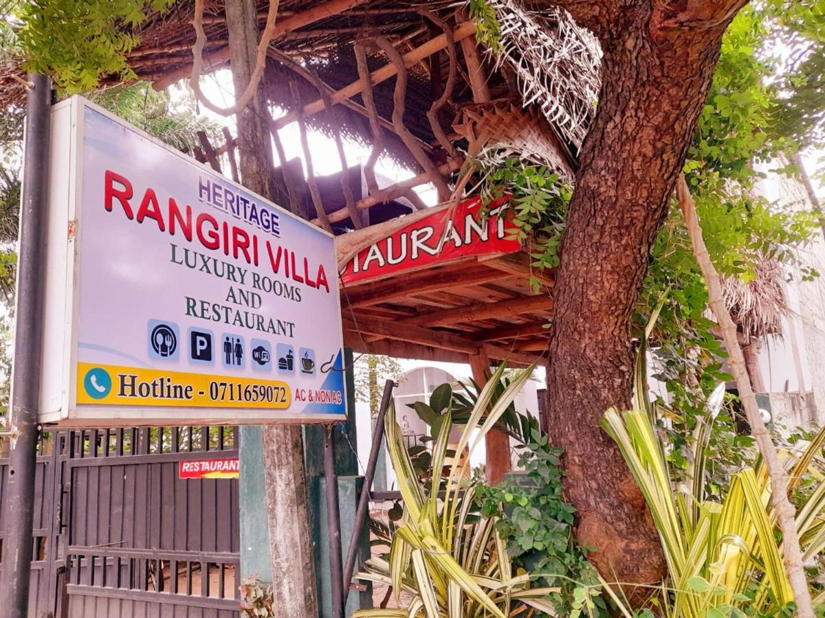 Heritage Rangiri Villa Dambulla Bagian luar foto