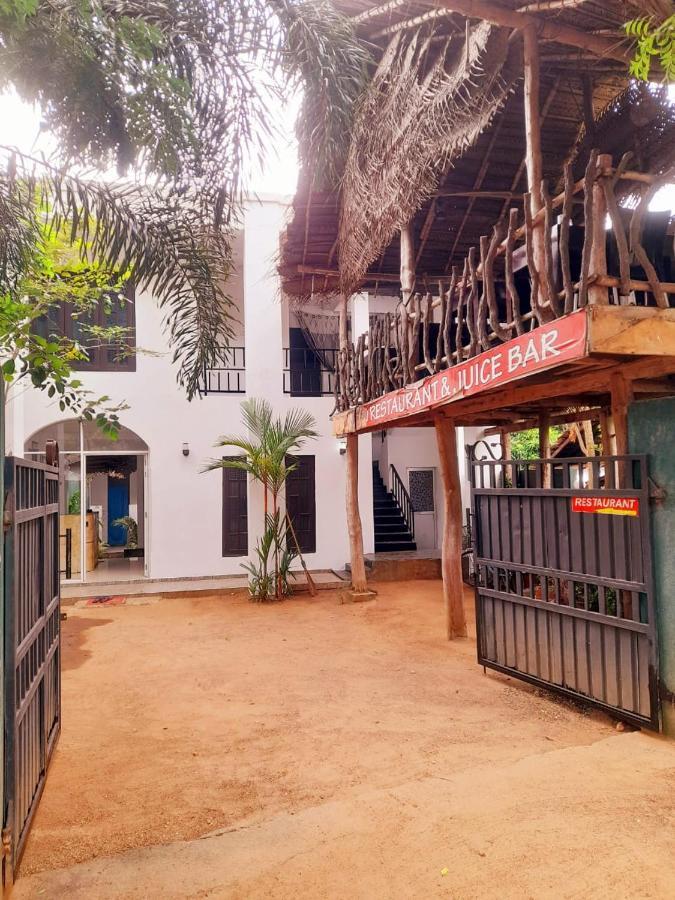 Heritage Rangiri Villa Dambulla Bagian luar foto